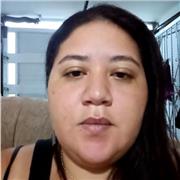 Clases de primaria como matemáticas, inglés, sociales, naturales. Con buena disposición